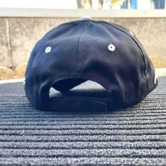 *NWOT* NASCAR #15 Menards Racing Hat -Strapback Cap -Black/Yellow -Paul Menard - Picture 5 of 8